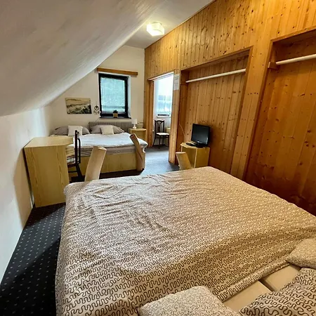 Penzion&restaurant Pod čerťákem *